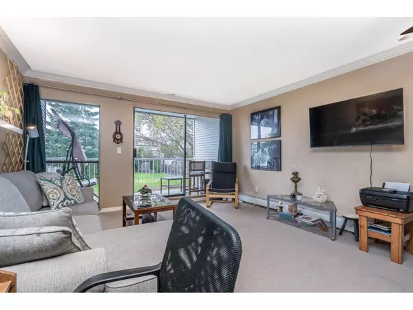 Surrey, BC V3S1V2,17712 60 AVE #70