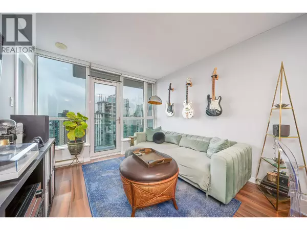 Vancouver, BC V6B0G4,833 SEYMOUR ST #2605