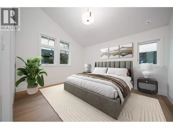 Vancouver, BC V5V2J7,1138 E 26TH AVENUE