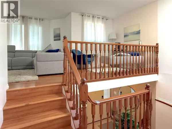 Vancouver, BC V5R4N4,4514 HOY STREET