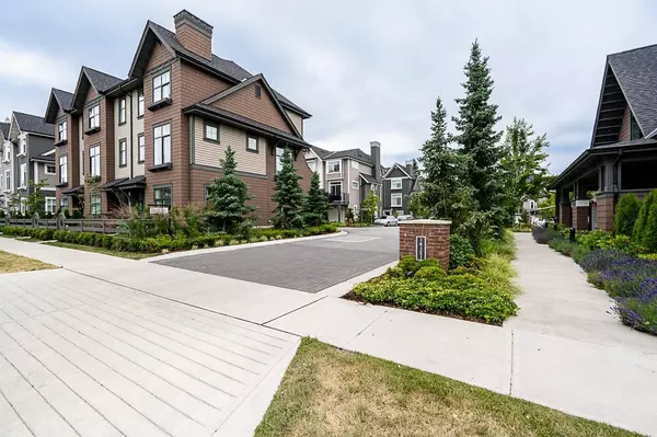 Surrey, BC V3X0L1,14151 58A AVE #51