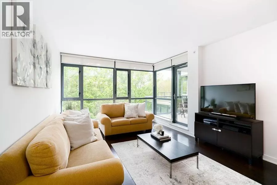 750 West 12TH AVE #403, Vancouver, BC V5Z0A3