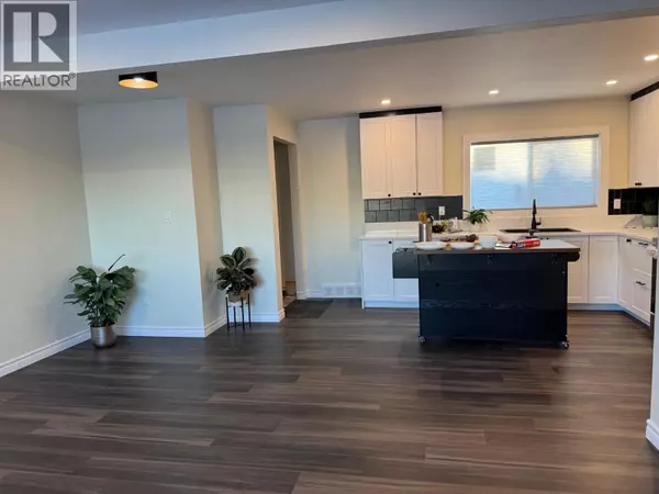 Fort St. John, BC V1J6P1,8835 103 AVENUE