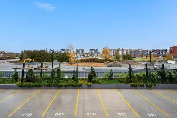 Langley, BC V2Y3Z8,7980 206A ST #A310