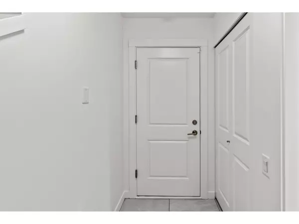 Abbotsford, BC V2T0J1,2838 LIVINGSTONE AVE #11