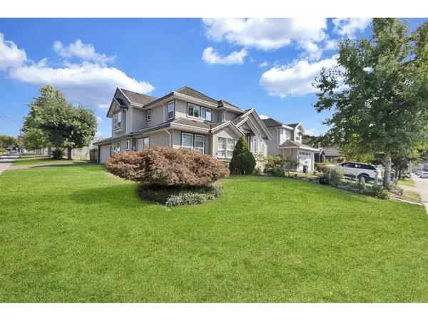 Surrey, BC V3V7N6,9086 137A STREET