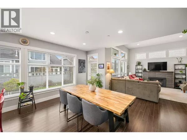 Tsawwassen, BC V4M0A8,4676 BLUE HERON WAY