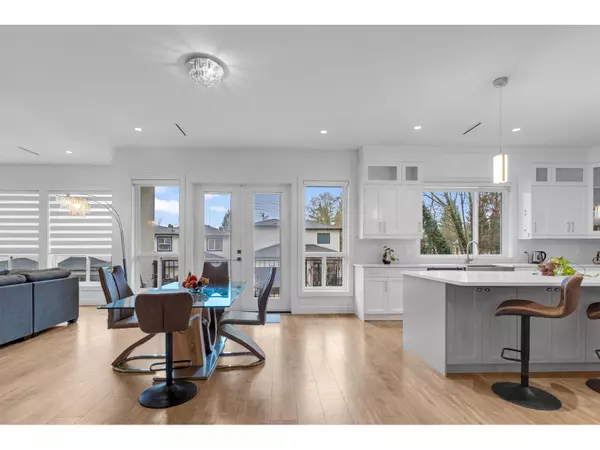 Surrey, BC V3W2Z5,13995 79A AVENUE