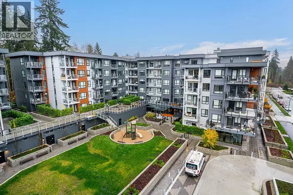 3596 MALSUM DR #422, North Vancouver, BC V7G0B2