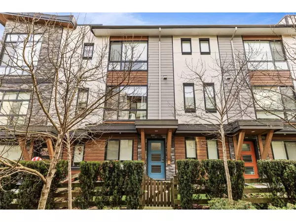 Surrey, BC V3S6X6,16488 64 AVE #201