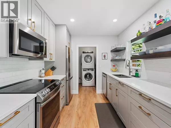 Maple Ridge, BC V2X4Z5,11584 212 STREET