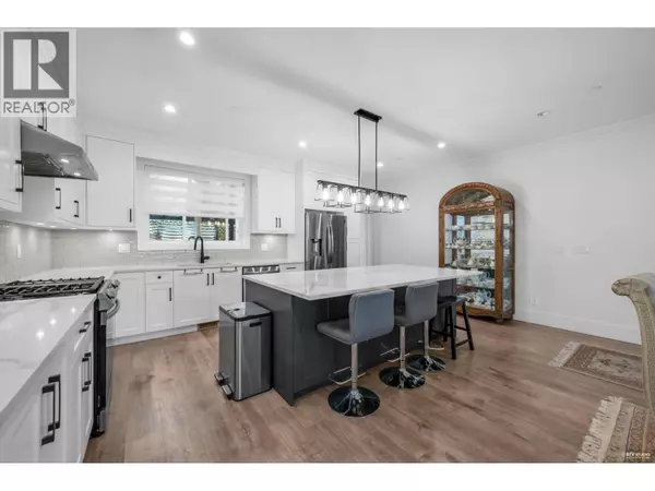 Maple Ridge, BC V2W0K3,24618 105A AVENUE