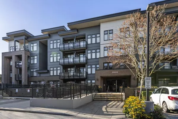 20062 FRASER HWY #305, Langley, BC V3A0E6