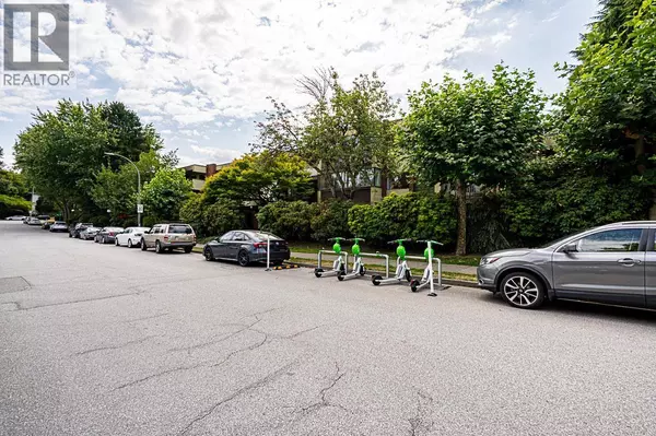 Vancouver, BC V5N1R8,1420 East 7TH AVE #304