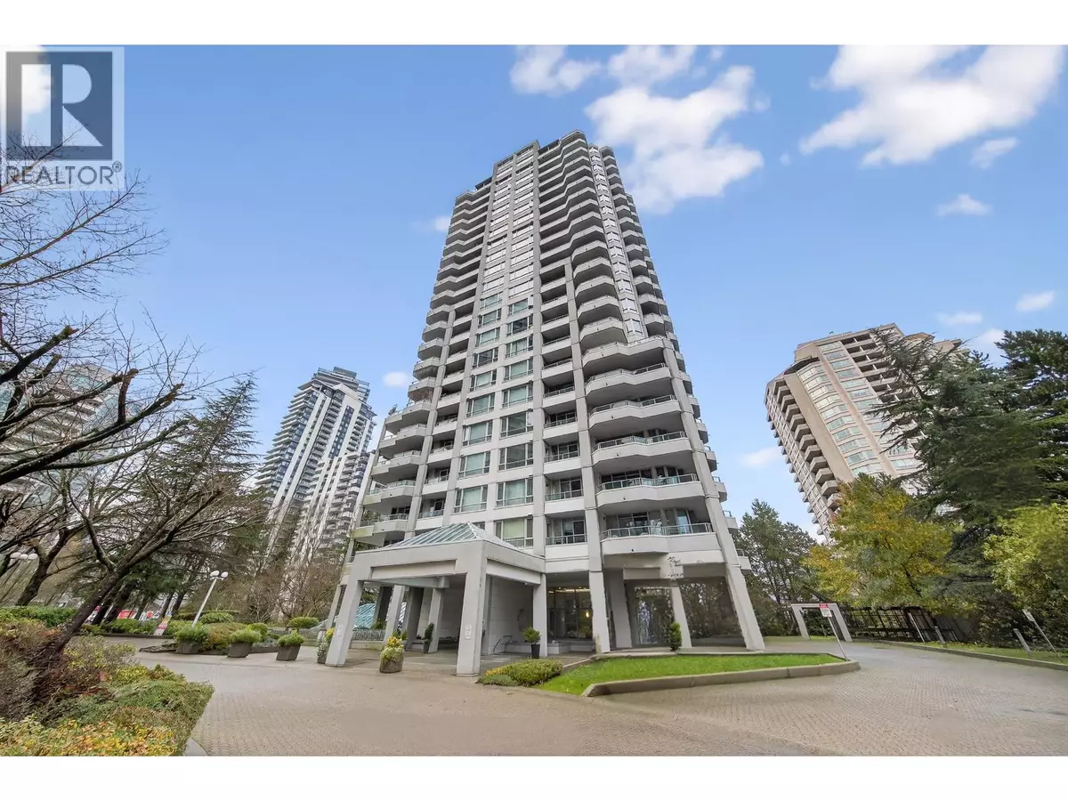 Burnaby, BC V5H4N4,4825 HAZEL ST #1010