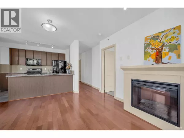 New Westminster, BC V3M0C3,898 CARNARVON ST #2706