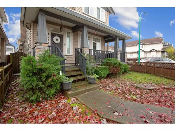 Surrey, BC V4N6A3,6799 192 STREET