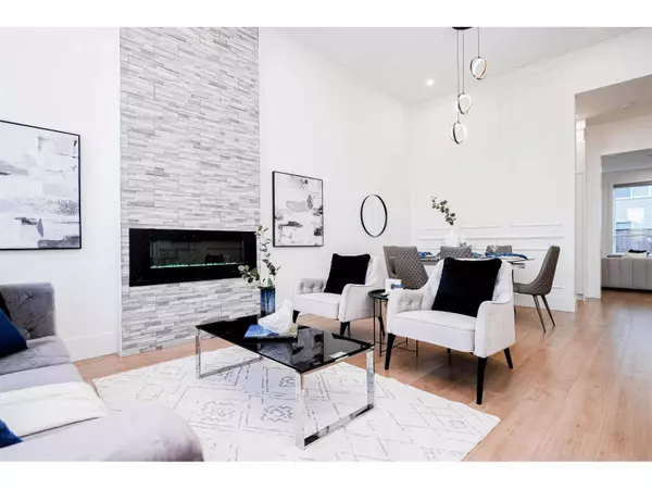 Surrey, BC V3S2W9,14742 62A AVENUE