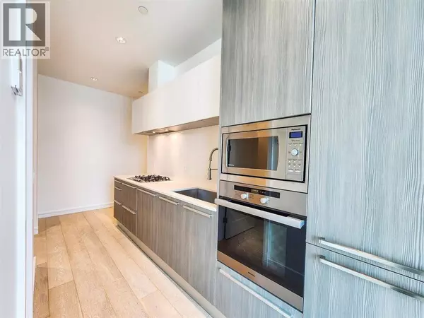 Vancouver, BC V6G0B1,1221 BIDWELL ST #1006