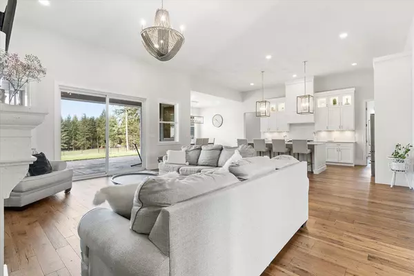 Chilliwack, BC V4Z1G1,4491 BENCH ROAD|Ryder Lake