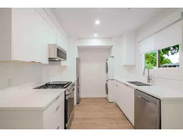 12317 BEECHER ST #3, Surrey, BC V4A3A7