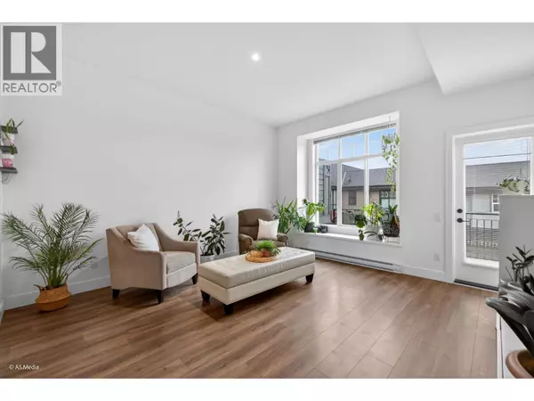 Coquitlam, BC V3E0N7,3552 VICTORIA DR #44