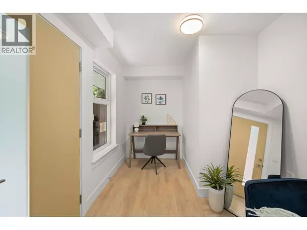 Port Coquitlam, BC V3C1X9,2258 KELLY AVE #3