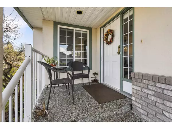 Abbotsford, BC V2T5W4,32777 CHILCOTIN DR #23