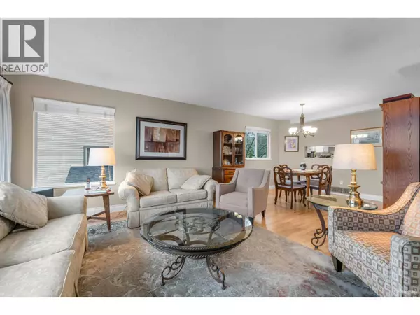 Port Coquitlam, BC V3C5R6,1140 CASTLE CRES #205