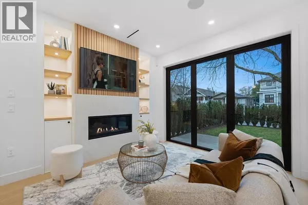 2846 West 12 AVE #1, Vancouver, BC V6K2P9