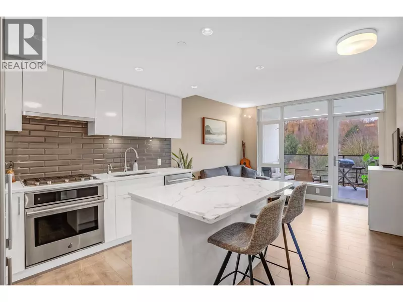 8533 RIVER DISTRICT XING #1008, Vancouver, BC V5S0H2