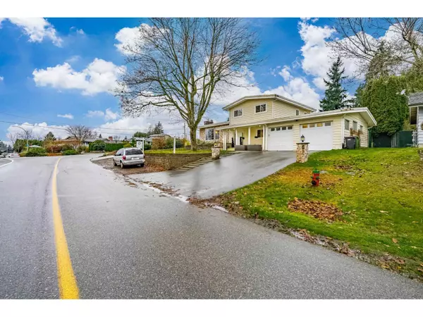 Abbotsford, BC V2T1Y1,2523 SUNNYSIDE CRESCENT