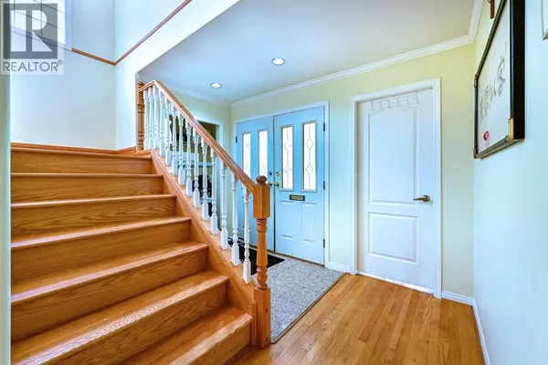 Vancouver, BC V5W2G6,396 E 49TH AVENUE