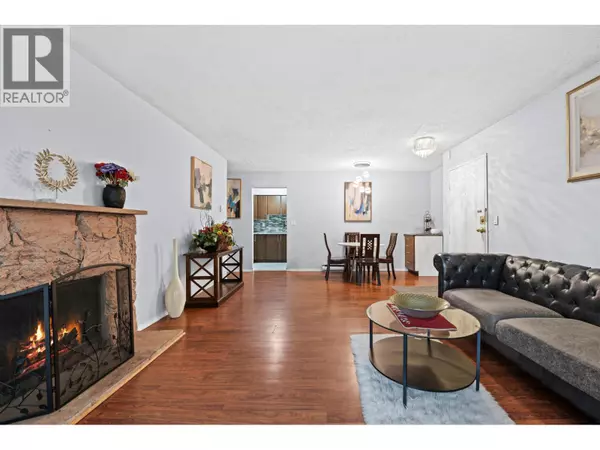 Coquitlam, BC V3J1N8,555 NORTH RD #119