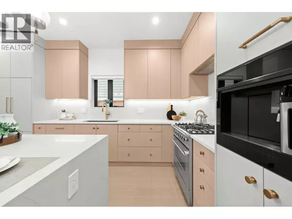 Vancouver, BC V5L2L8,2247 PARKER ST #1