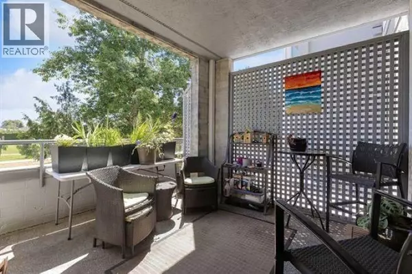 Richmond, BC V7E6K3,12873 RAILWAY AVE #123