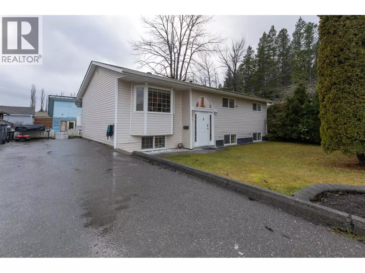 Terrace, BC V8G1J4,4813 POHLE AVENUE