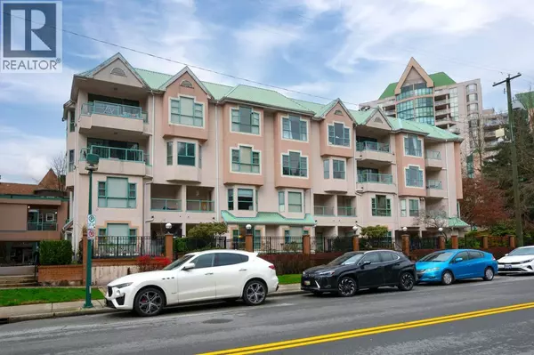 Coquitlam, BC V3B2P8,3081 GLEN DR #108E