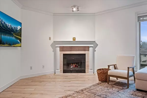 Abbotsford, BC V2S3E2,2575 WARE ST #301