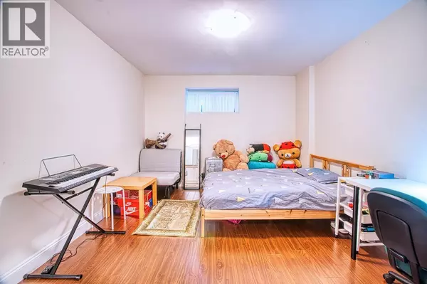 Burnaby, BC V5G2K2,4146 GILPIN CRESCENT