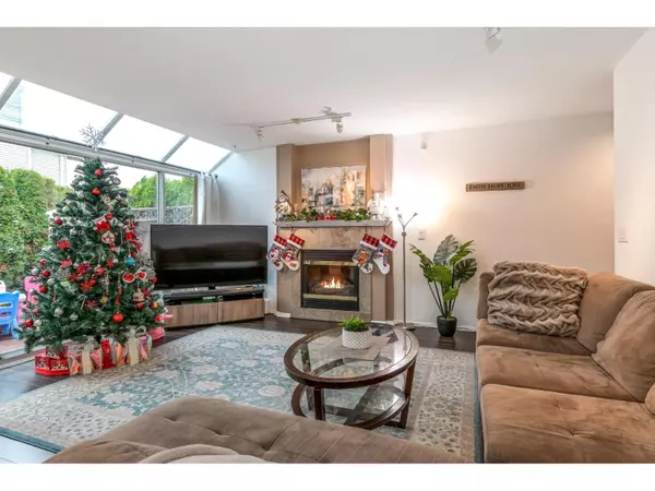 Langley, BC V1M3X1,20881 87 AVE #22