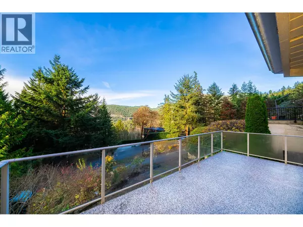 West Vancouver, BC V7W3C9,5456 KEITH ROAD