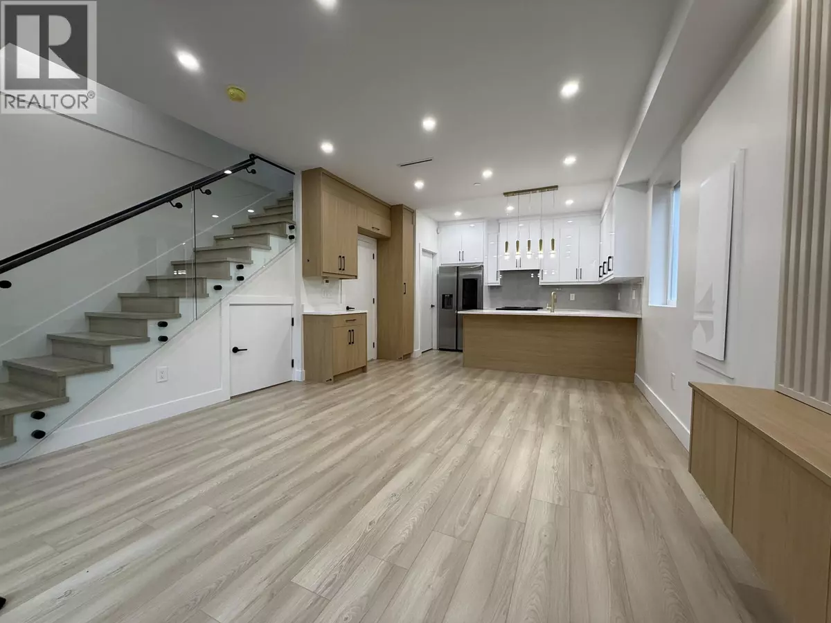 Vancouver, BC V5P2C1,1577 East 58TH AVE #2