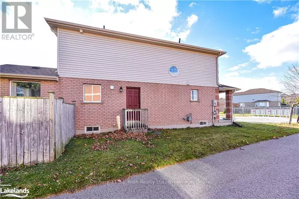 Orillia, ON L3V7X4,89 JULIA CRESCENT