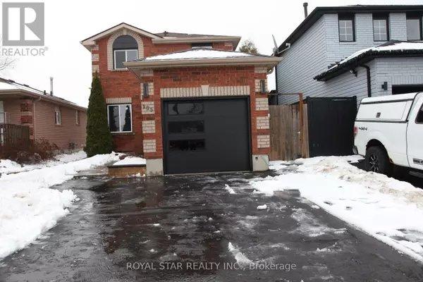 105 LOUGHEED ROAD E, Barrie (holly), ON L4N8E1