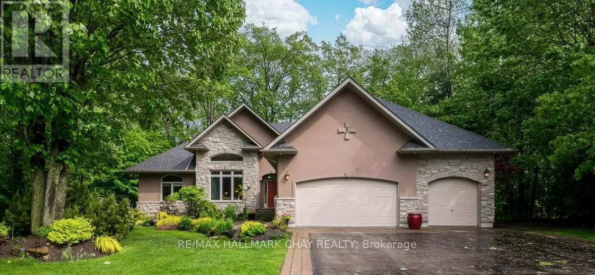 Springwater (snow Valley), ON L9X0H7,5 TIMBER COURT