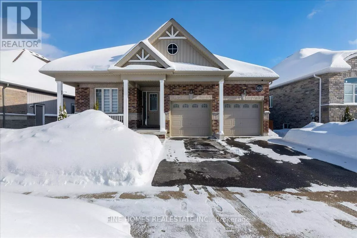 Orillia, ON L3V8K3,3133 MONARCH DRIVE