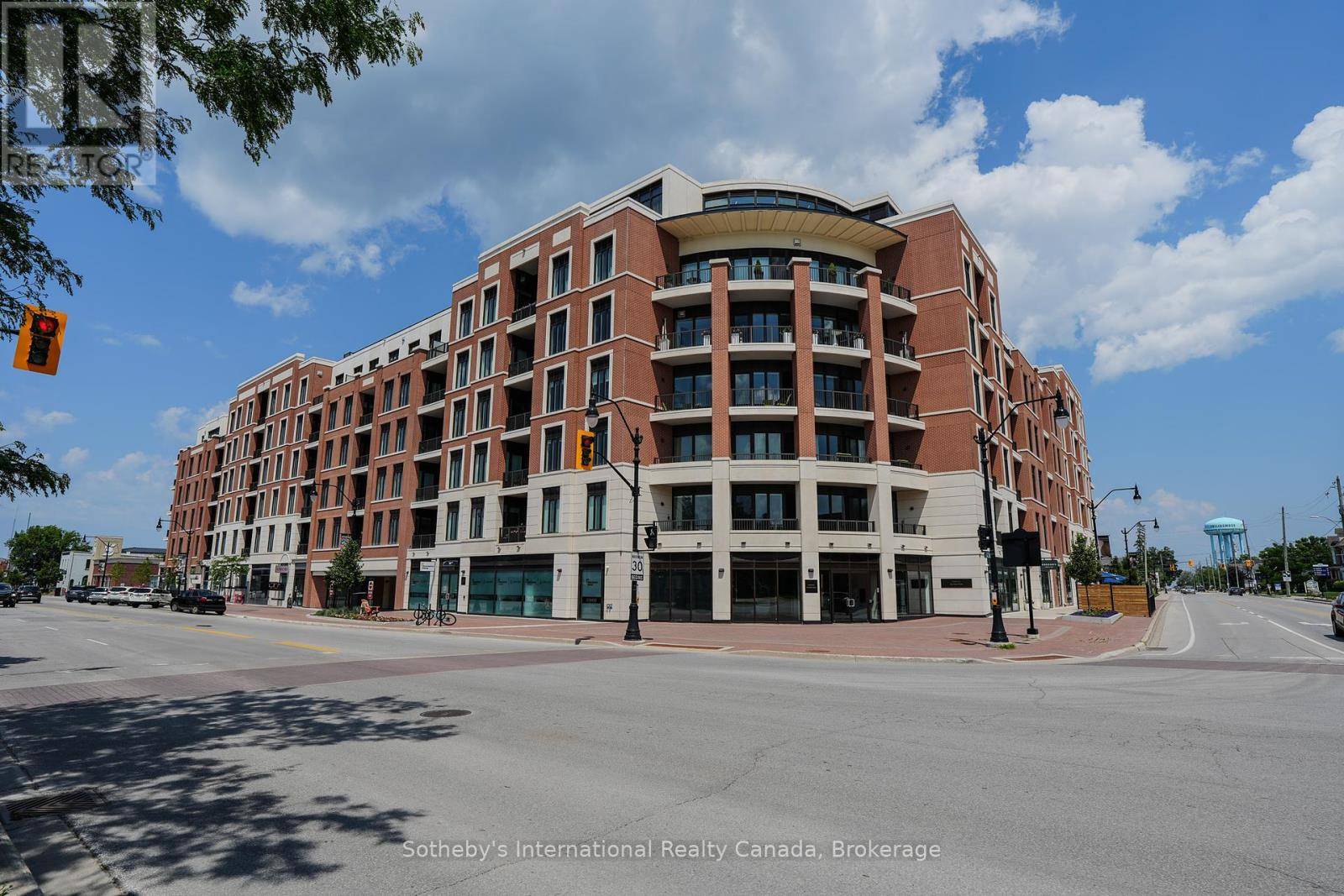 1 HUME ST #213, Collingwood, ON L9Y0X3