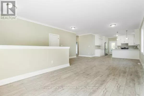 Wasaga Beach, ON L9Z1W5,14 56TH STREET S