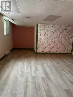 Orillia, ON L3V4Y7,10 Peter ST North #102